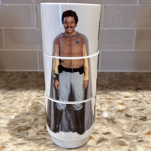 Star Wars dishwasher & microwave safe collector’s edition 3 coffee cups in total - Picture 4 of 9